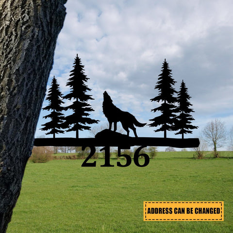 Customized Wolf Metal Tree Stake, Wild Animals Garden Decor Laser Cut Metal Signs Custom Gift Ideas